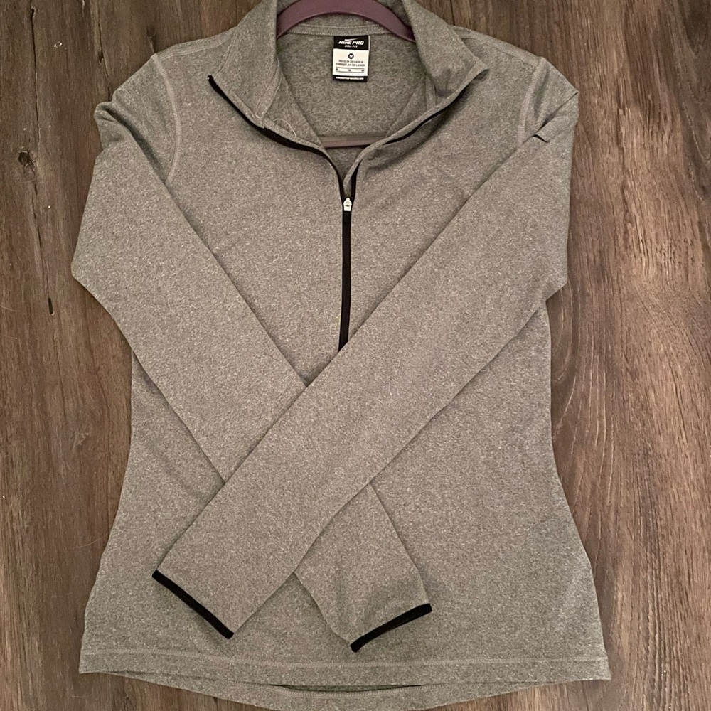 Women’s Nike Half-Zip Top